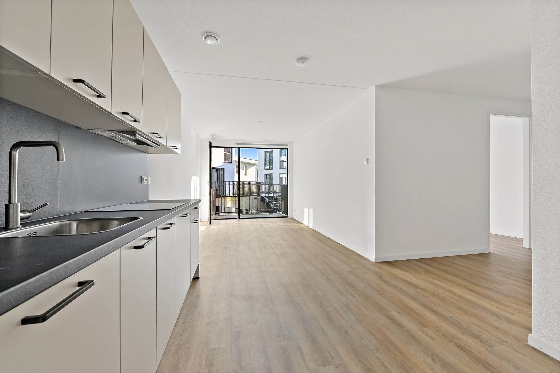 Foto 9 van Zeesluisweg 54-J