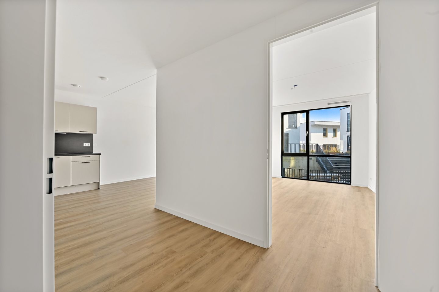 Foto 19 van Zeesluisweg 54-J