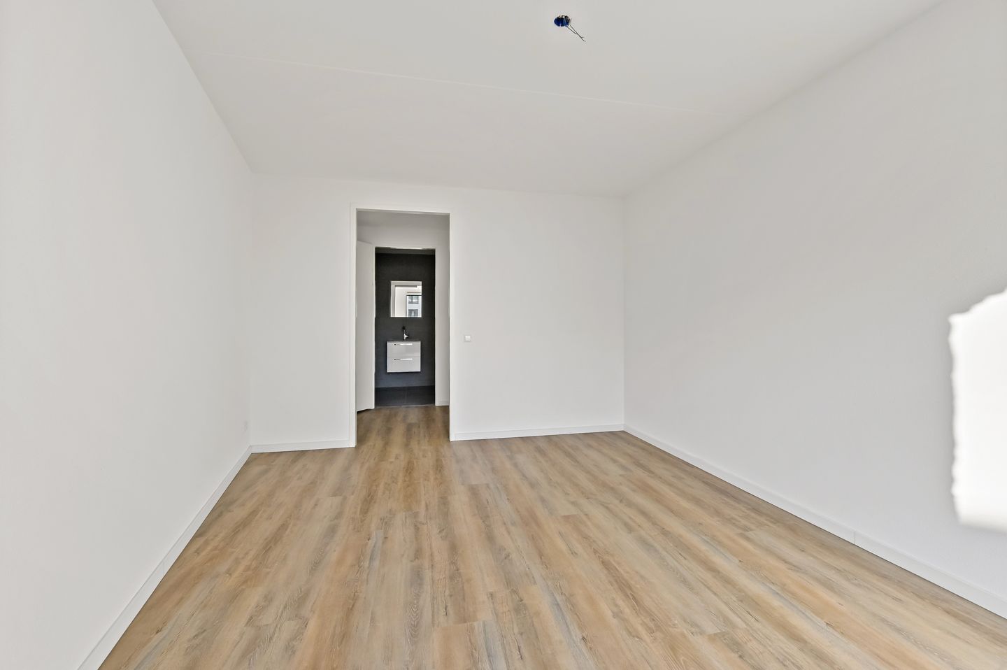 Foto 25 van Zeesluisweg 54-J