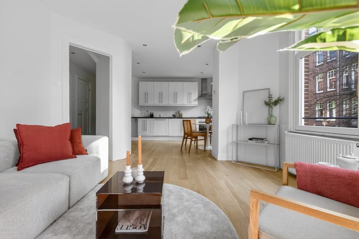 Photo 4 of Eerste Helmersstraat 220-1