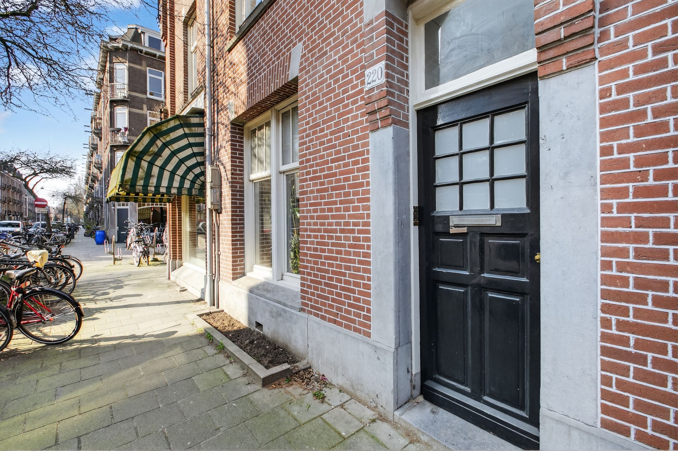 Foto 24 van Eerste Helmersstraat 220-1