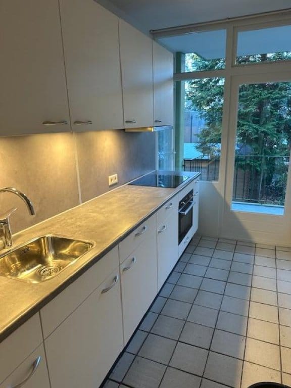 Photo 4 of Franckstraat 1-1