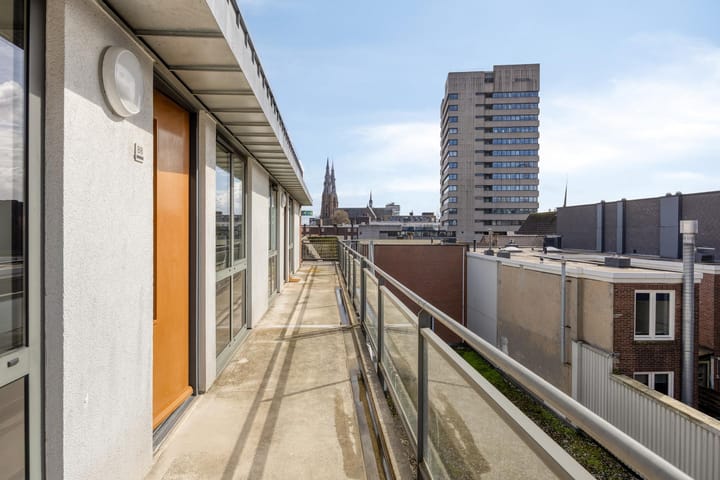 Foto 4 van Nieuwe Emmasingel 88