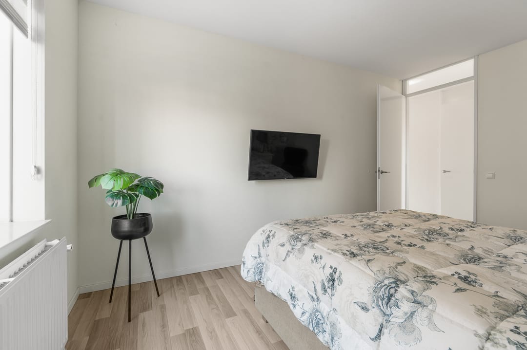 Well-maintained corner apartment with free view near Hoofddorp center — 21