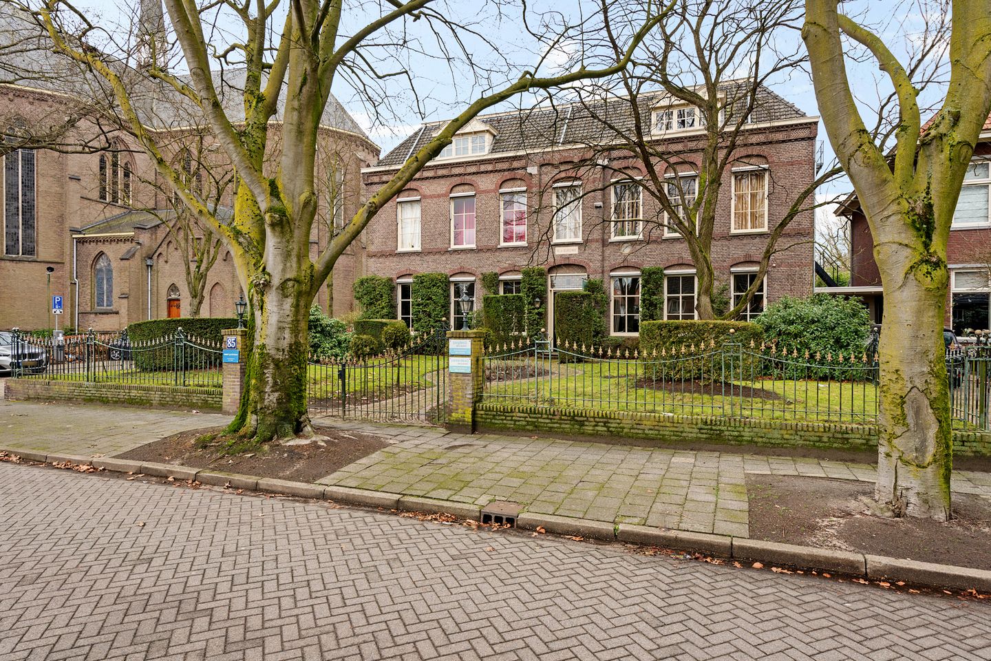 View photo 3 of Geurdenhof 85