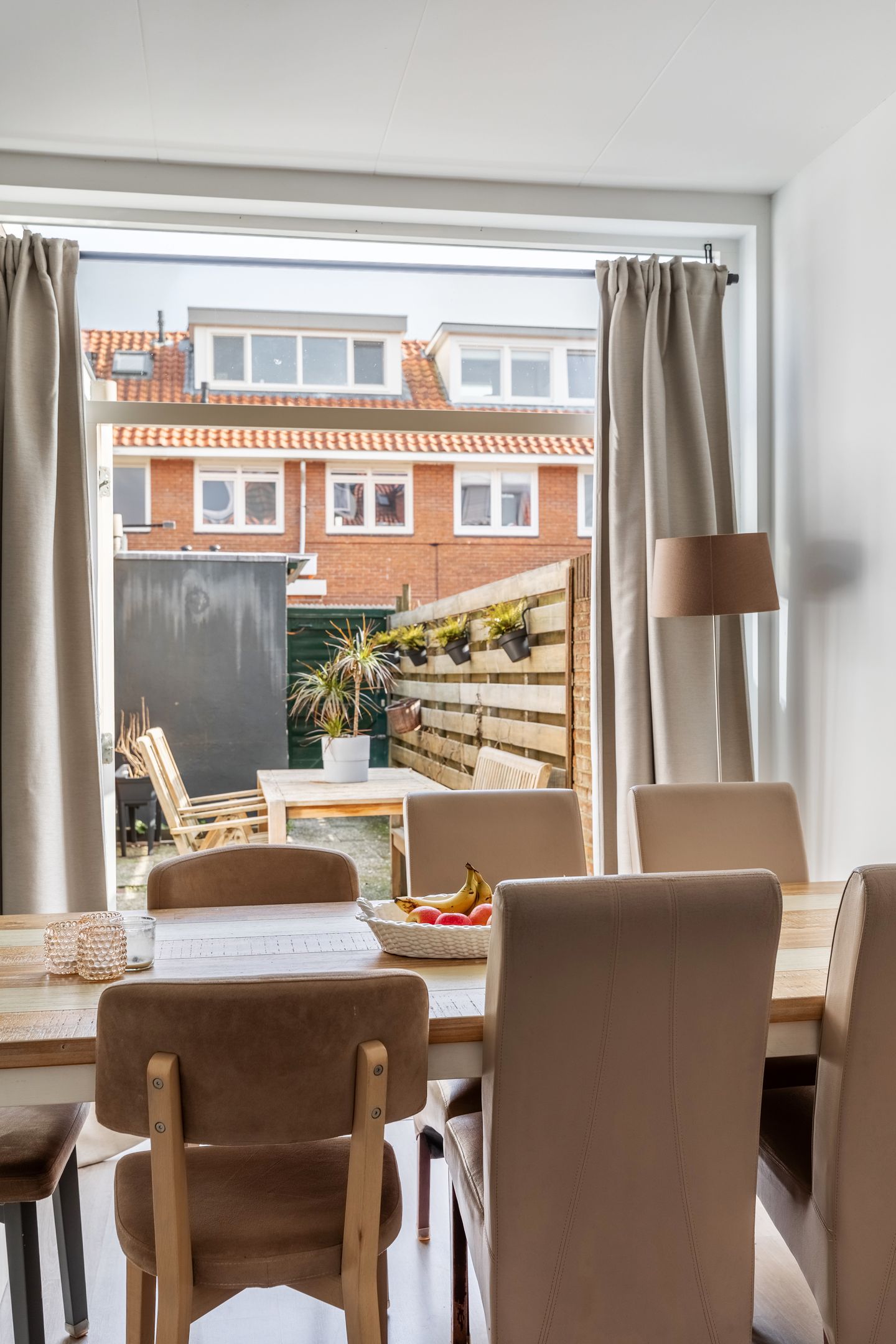 Foto 10 van Curiestraat 21