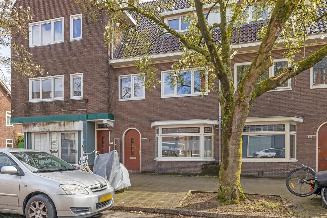 Photo 11 of Van Koetsveldstraat 13