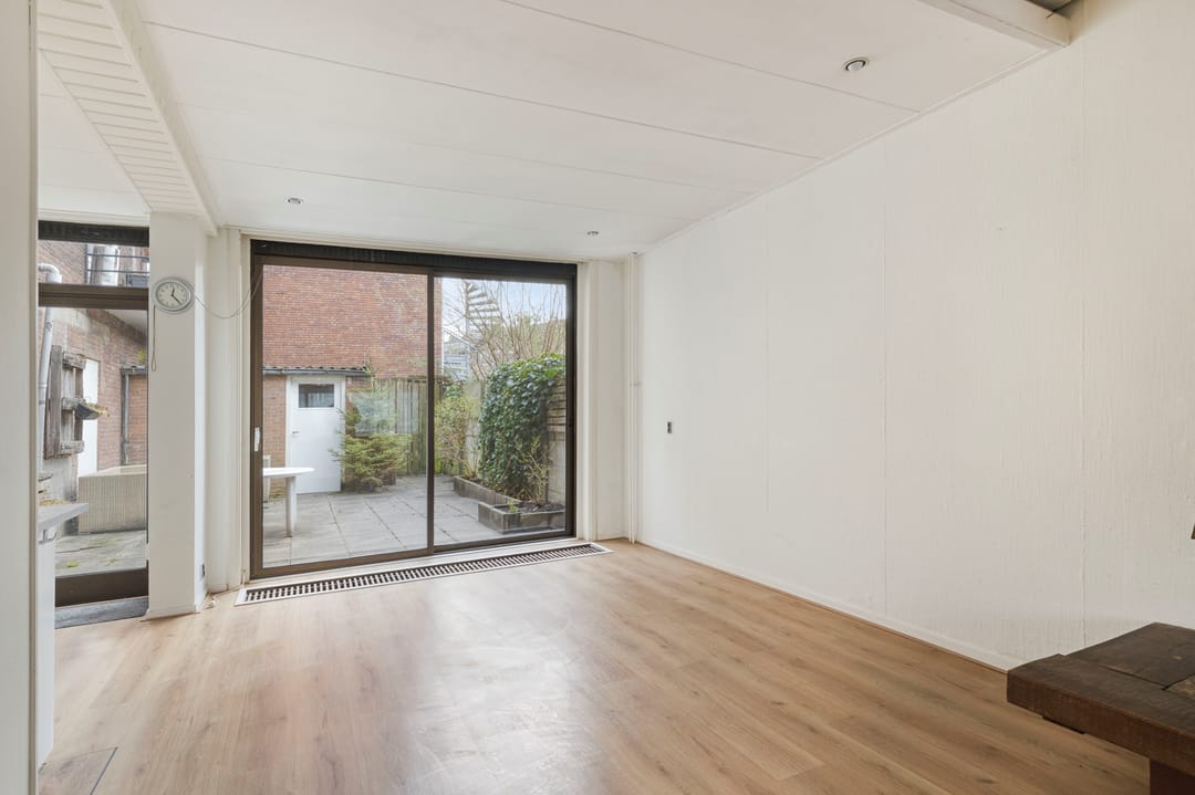 Photo 23 of Van Koetsveldstraat 13