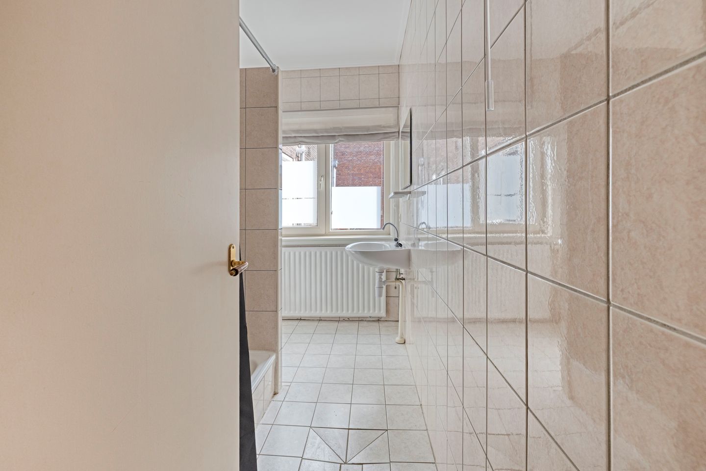 Photo 35 of Van Koetsveldstraat 13