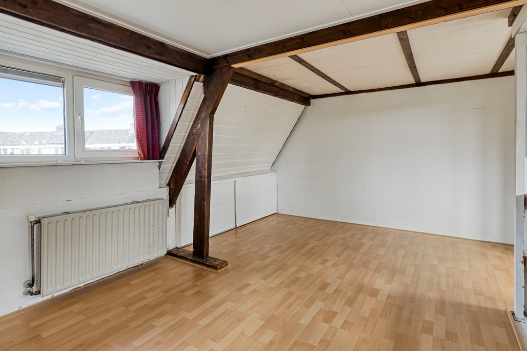 Photo 43 of Van Koetsveldstraat 13