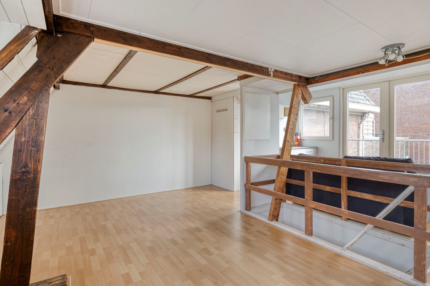 Photo 44 of Van Koetsveldstraat 13