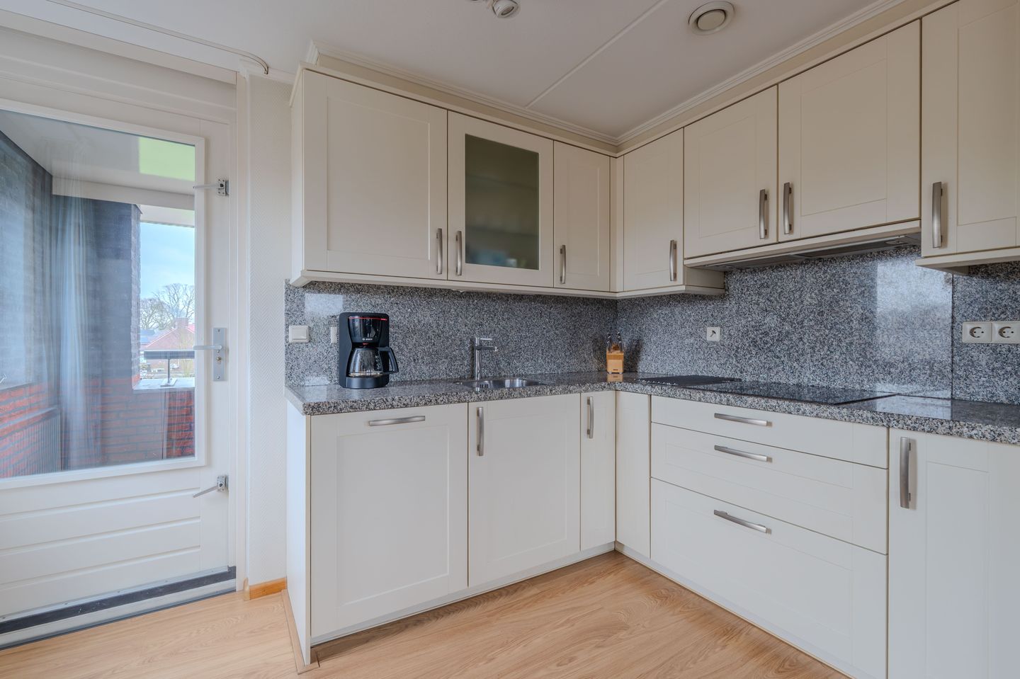 Photo 14 of Schiksedijk 11