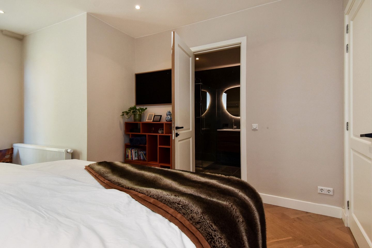 Foto 29 van Stephensonstraat 98