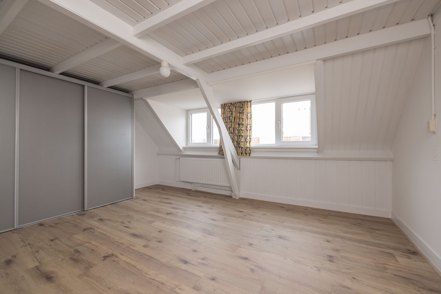 Photo 19 of de Ruyterstraat 9