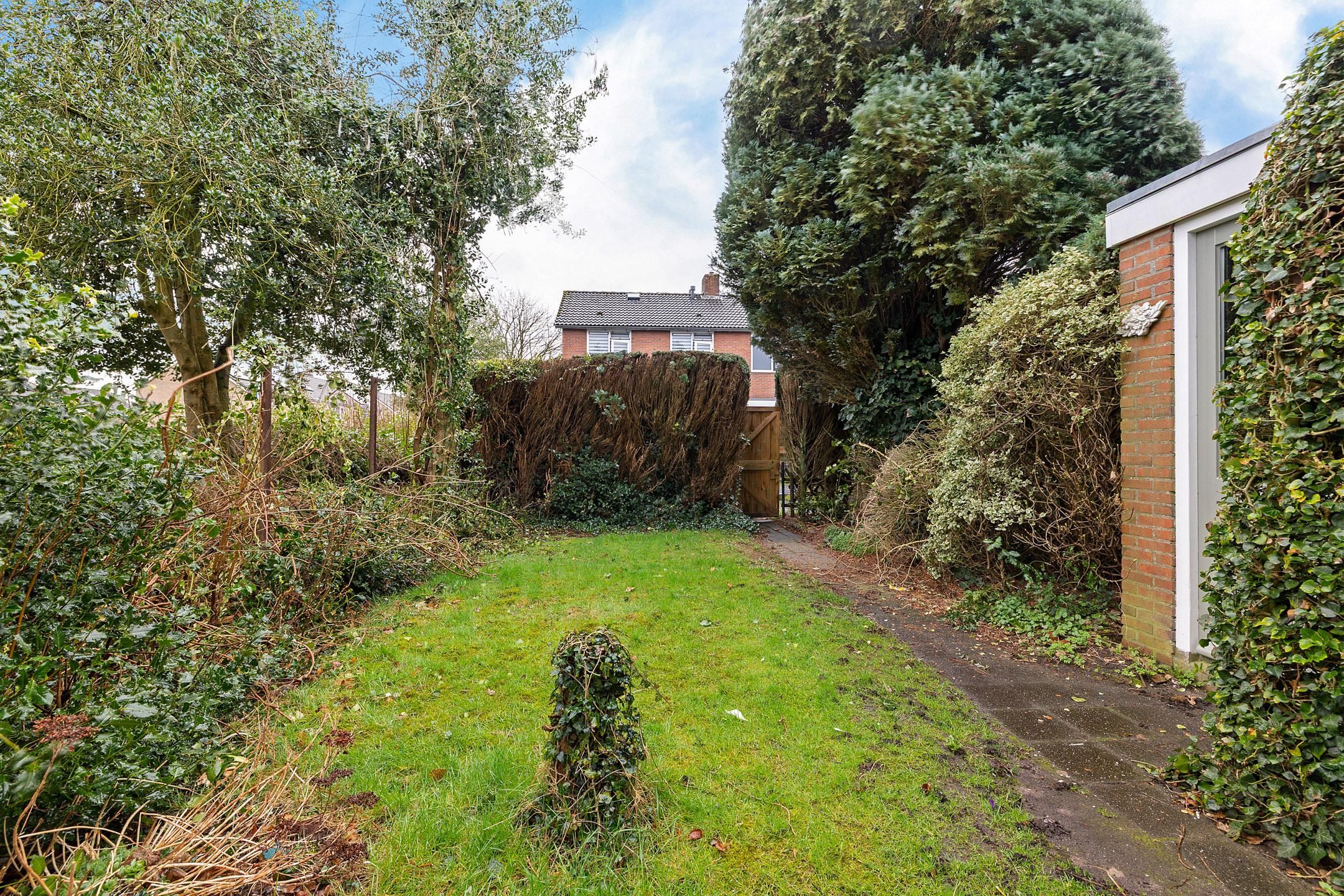 Foto 18 van Goudenregenstraat 2