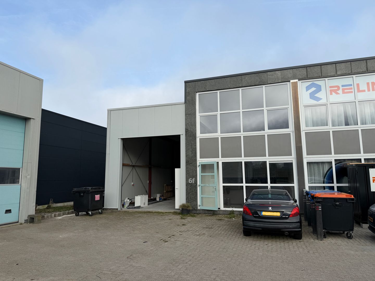 View photo 3 of Leningradweg 6-f