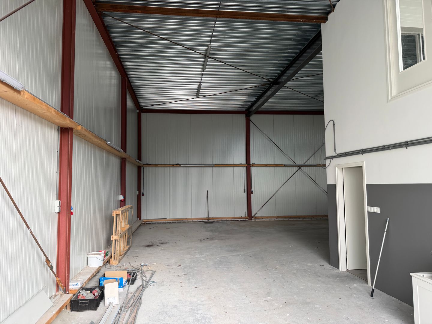 View photo 5 of Leningradweg 6-f