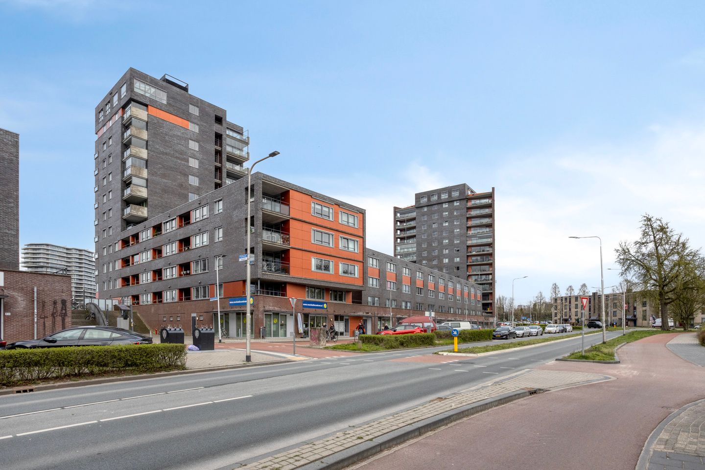 Photo 1 of Nina Simonestraat 50