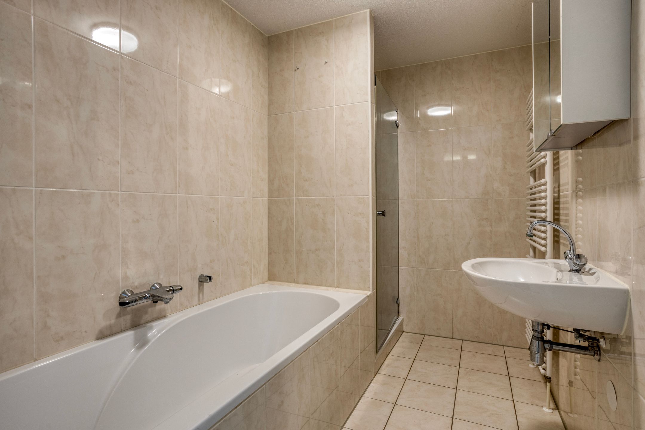 Move-in Ready 2-Room Apartment with Private Parking in Nijmegen Center — 18