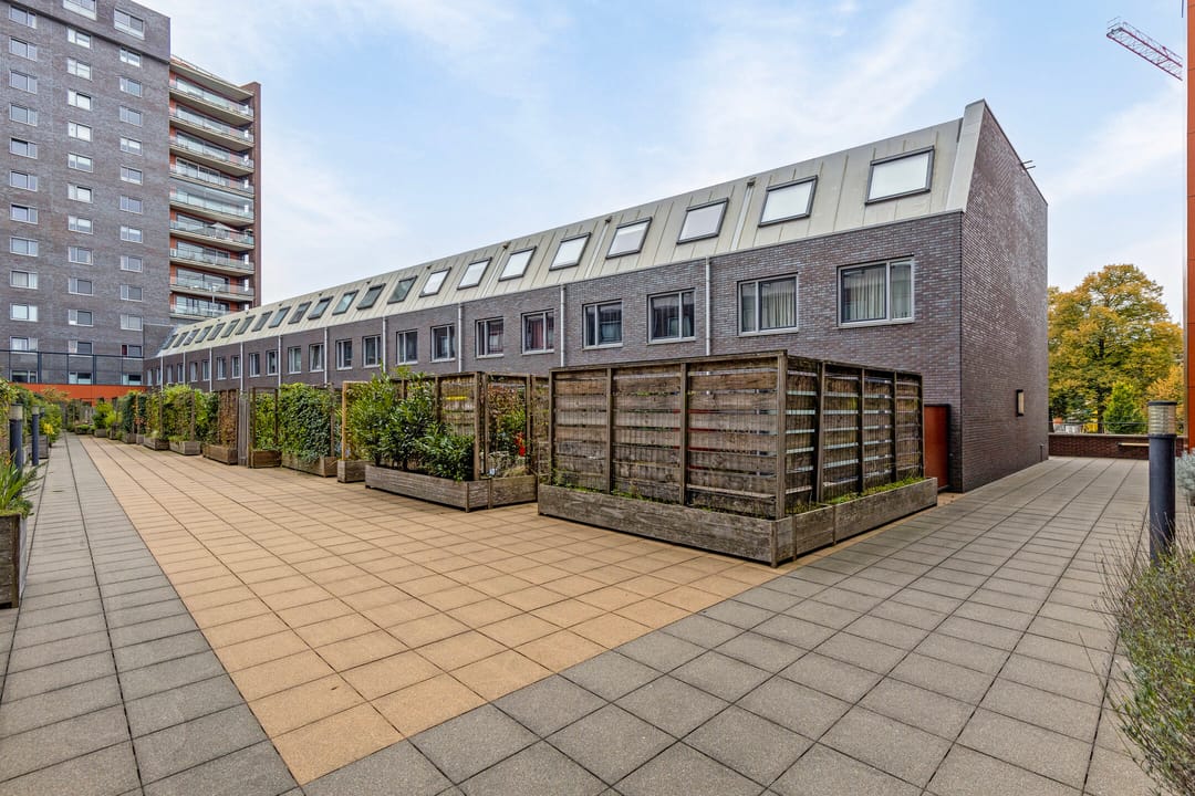 Move-in Ready 2-Room Apartment with Private Parking in Nijmegen Center — 22