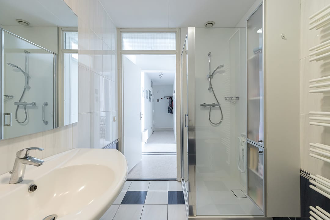 Spacious River View Apartment on the Seventh Floor in Papendrecht — 22