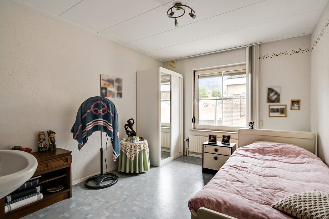 Foto 28 van Westerholtstraat 67