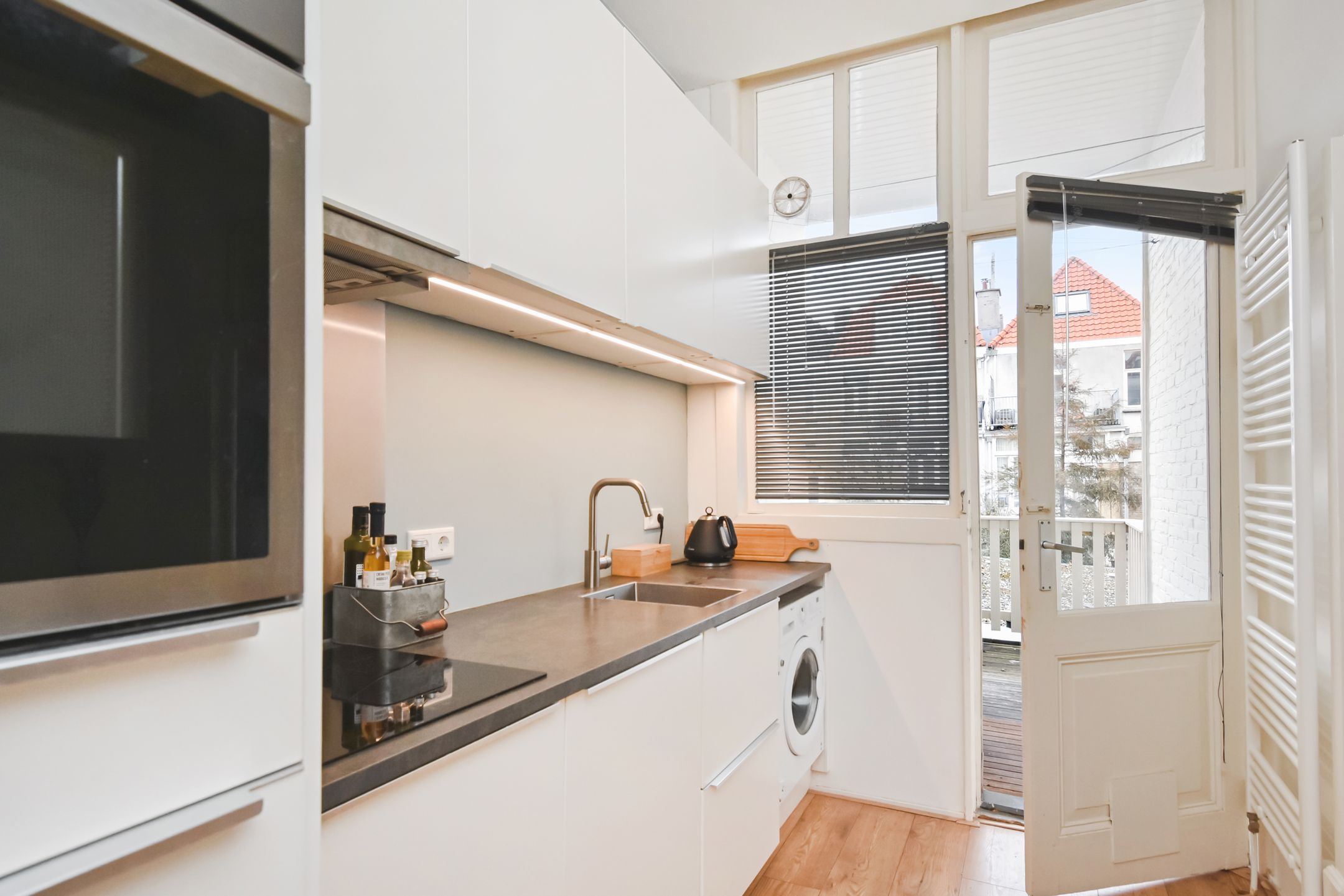 Charming 3-room apartment with terrace in Regentessekwartier — 15