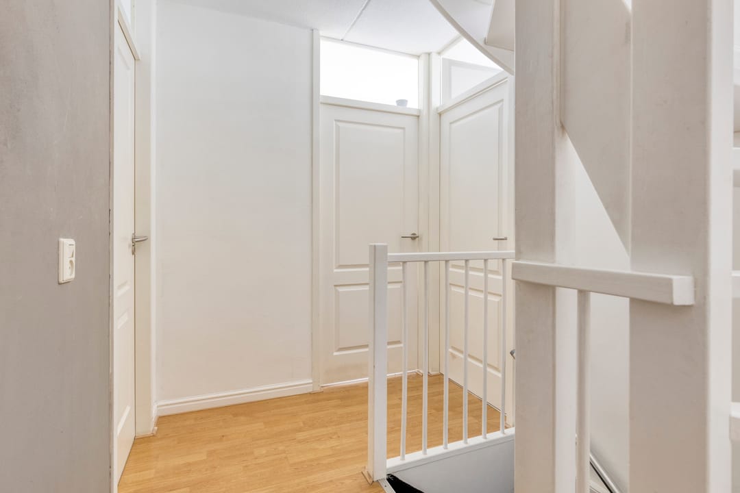 Well-Maintained Terraced Home with Four Bedrooms in Desirable Heivelden Neighborhood — 15