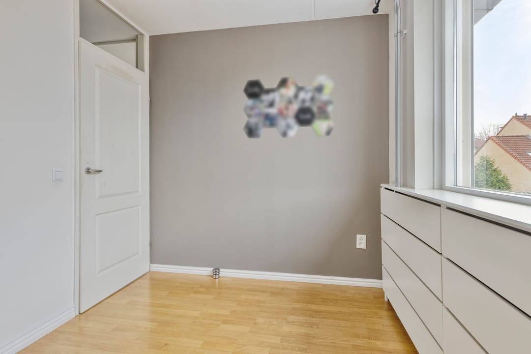 Well-Maintained Terraced Home with Four Bedrooms in Desirable Heivelden Neighborhood — 21