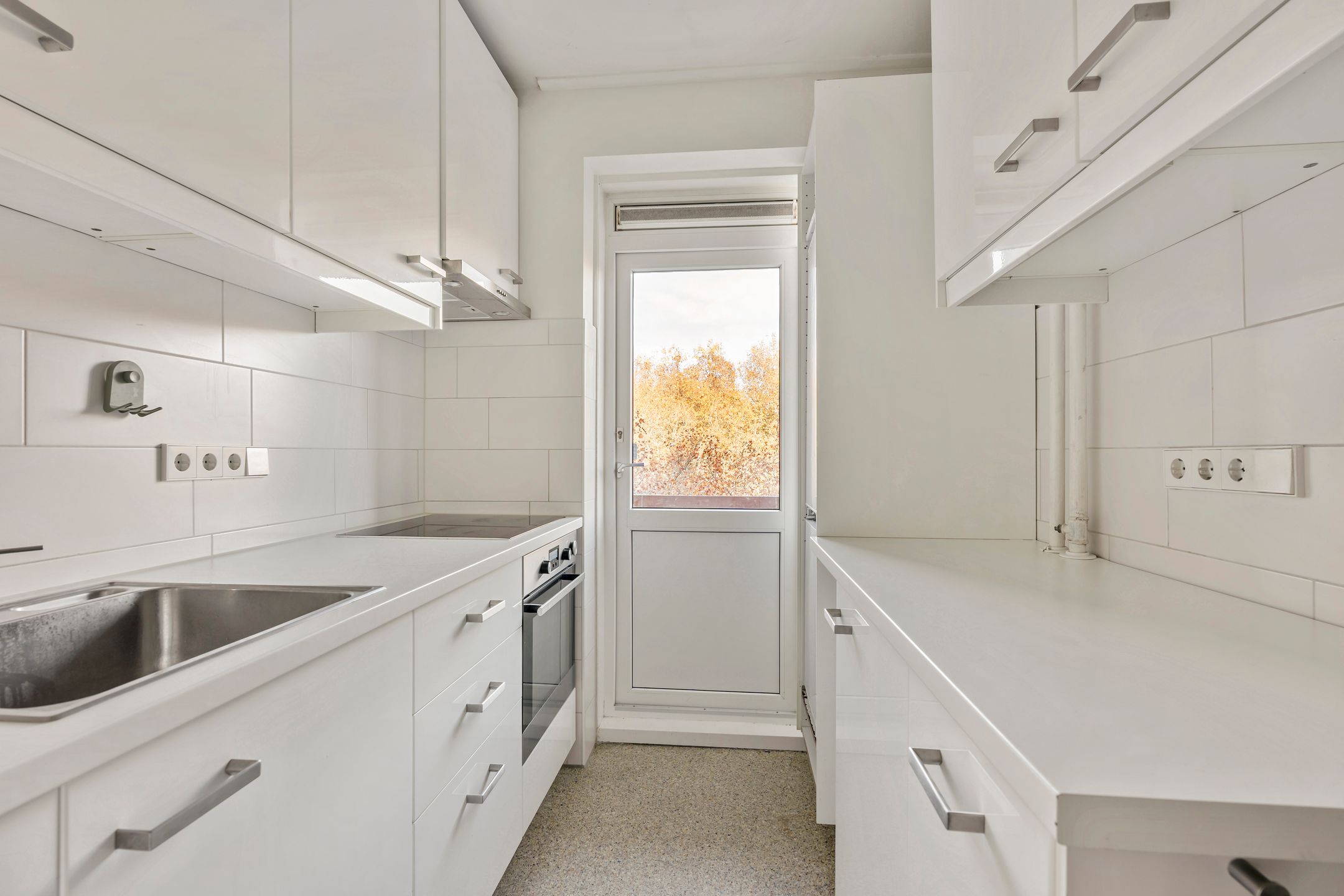 Photo 6 of Van Nijenrodeweg 488