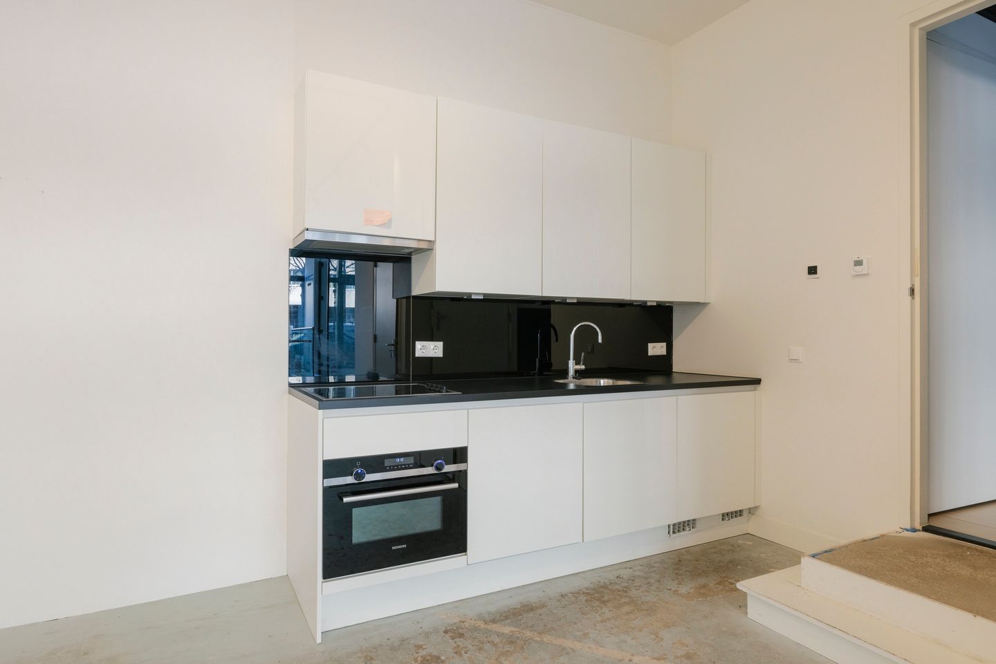 Bekijk foto 5 van James Wattstraat 77-A4