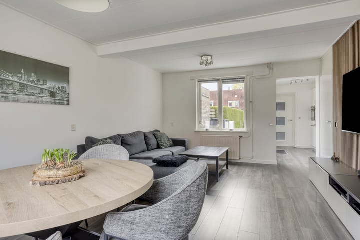 Photo 2 of Timorstraat 13