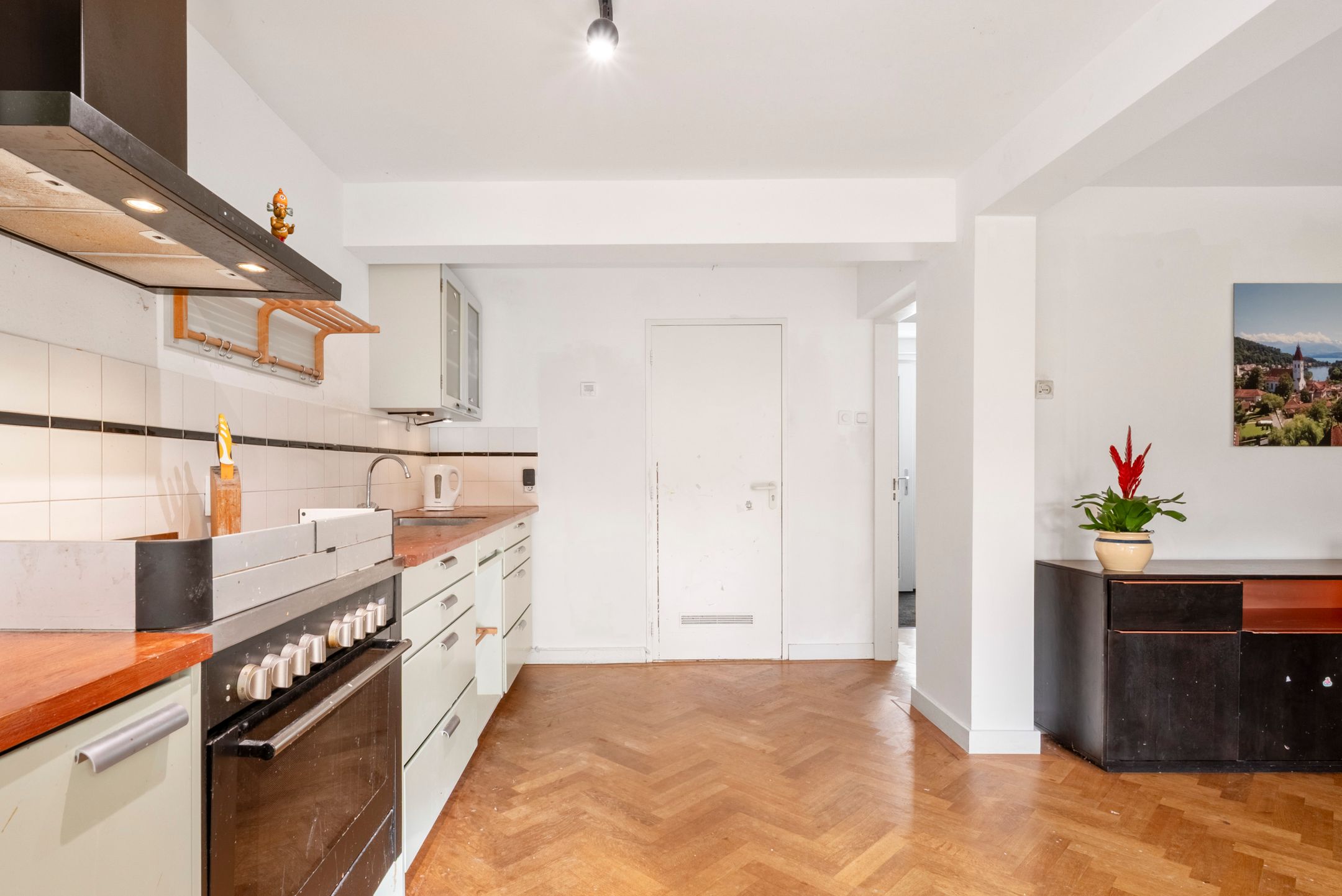 Photo 18 of Van Hogendorpstraat 39