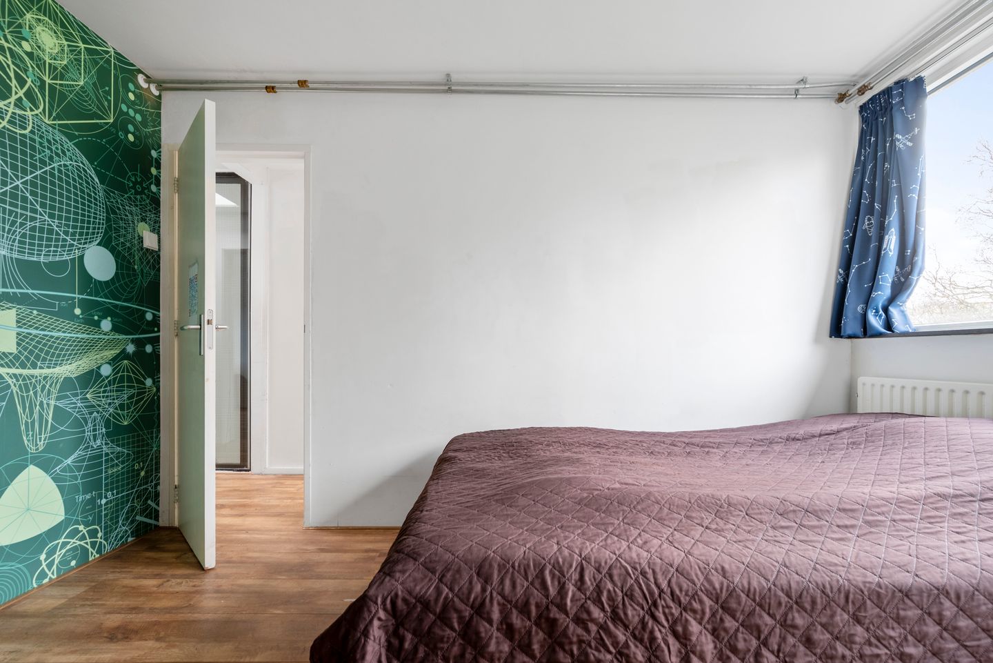 Photo 35 of Van Hogendorpstraat 39