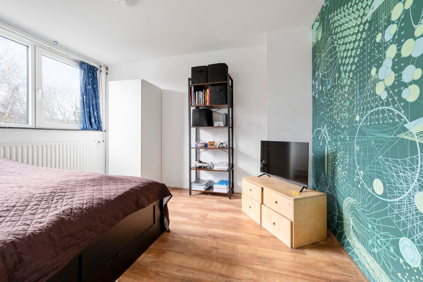 Photo 34 of Van Hogendorpstraat 39