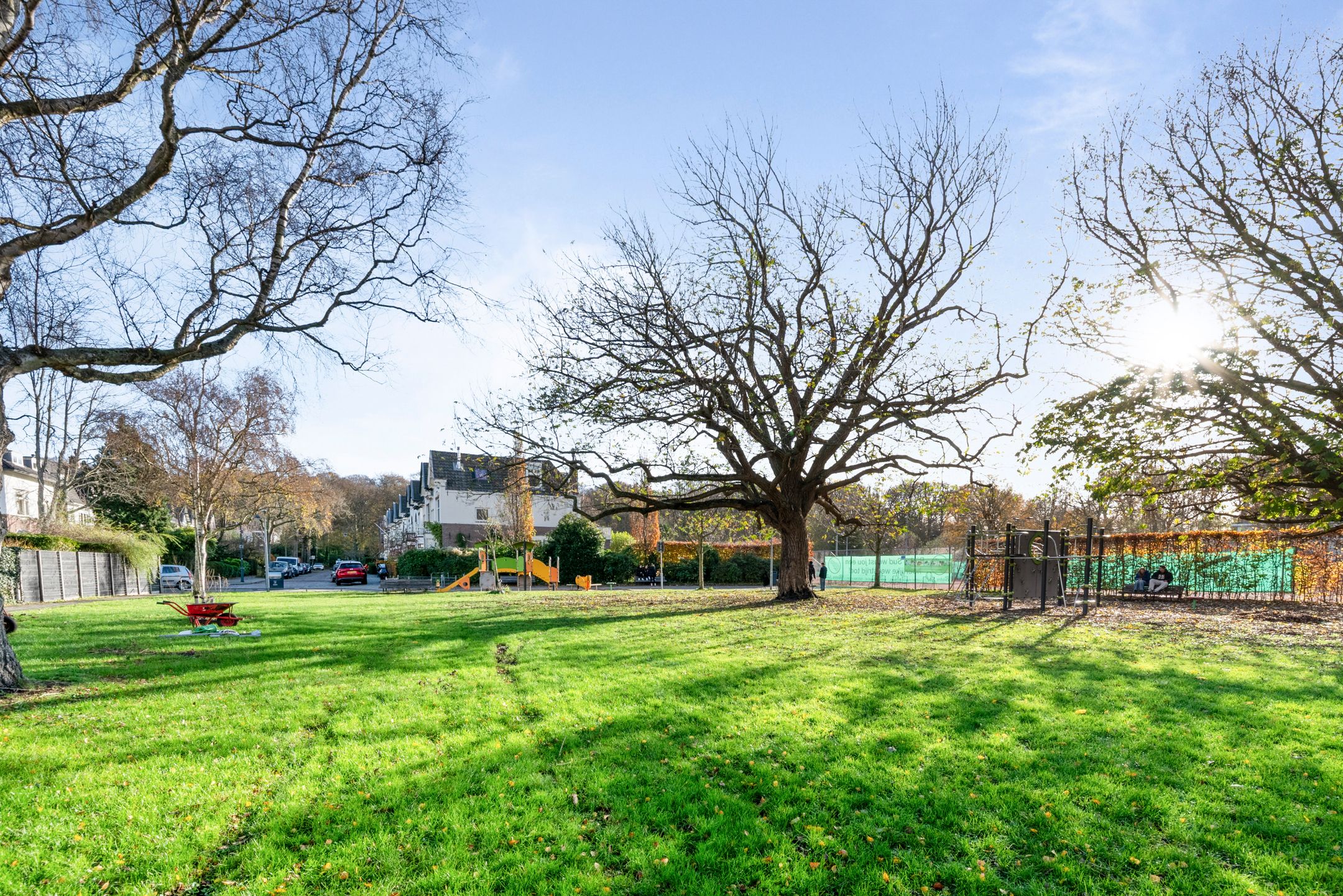 Photo 39 of Van Hogendorpstraat 39