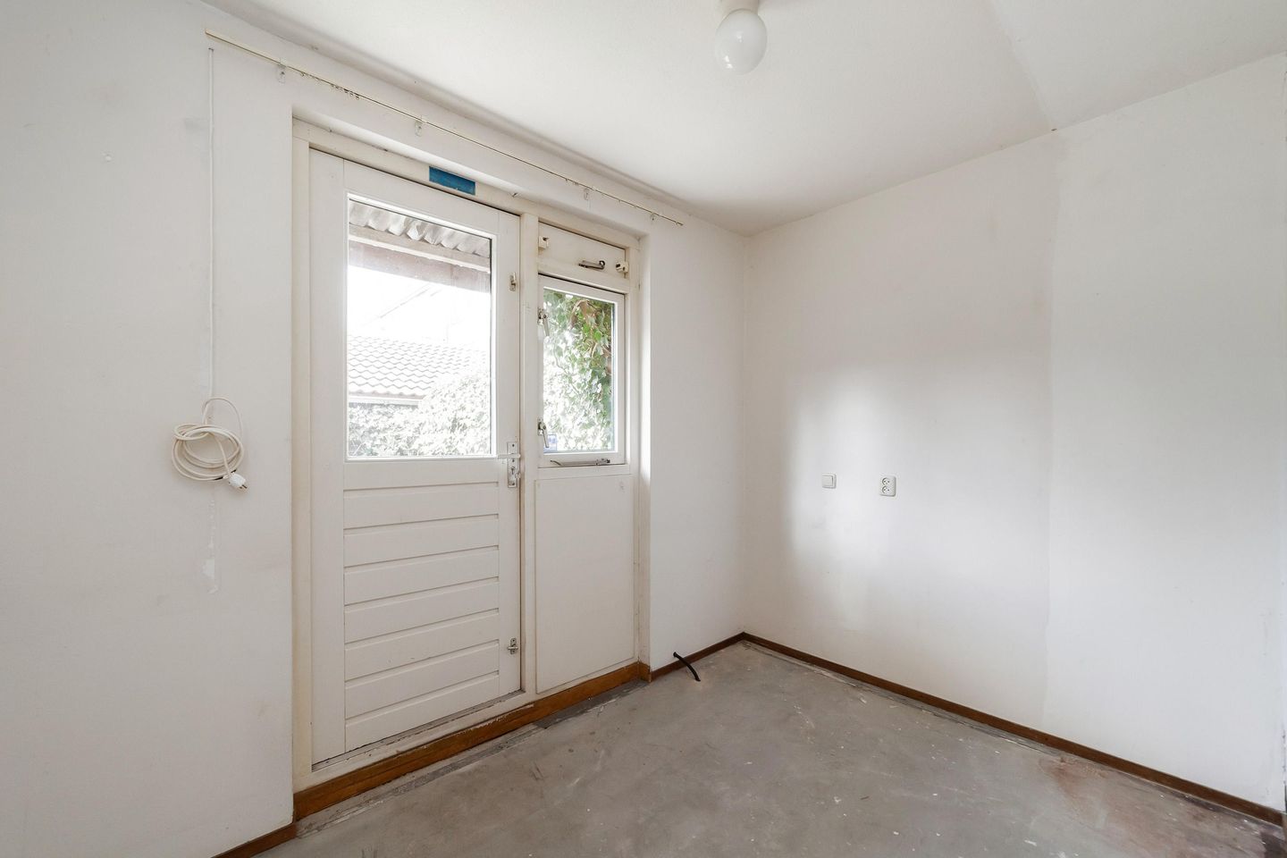 Photo 14 of Florijnstraat 4