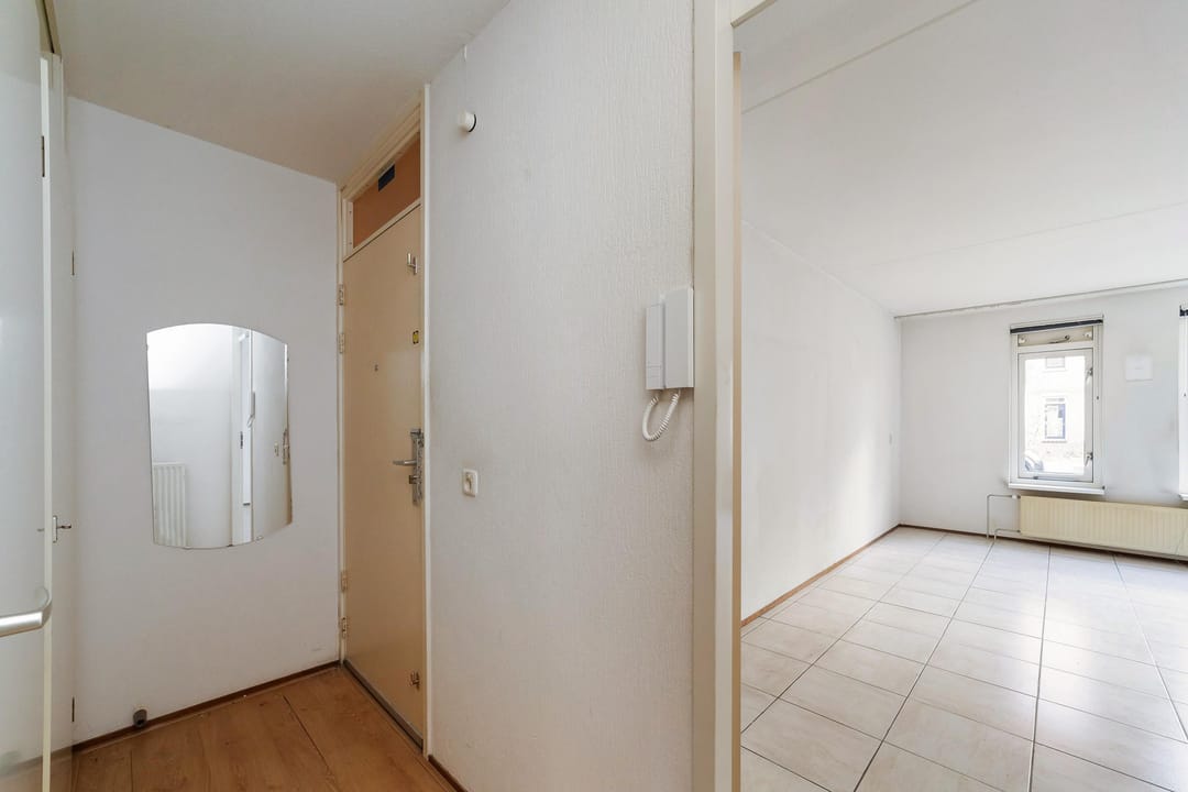 Photo 8 of Florijnstraat 4