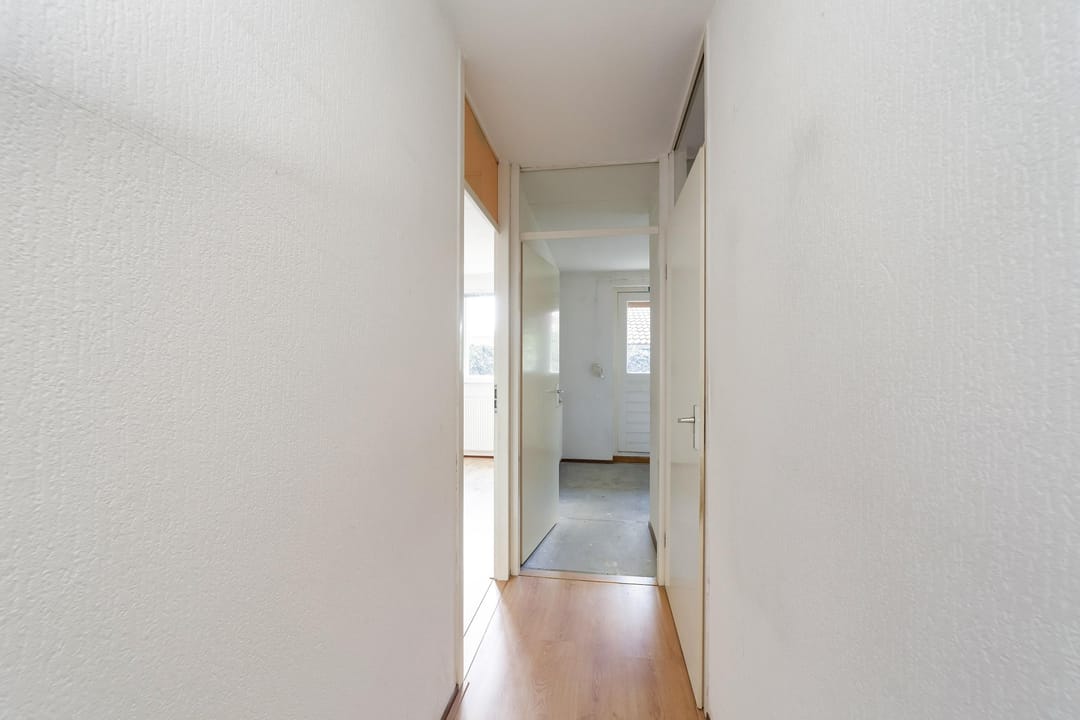 Photo 11 of Florijnstraat 4