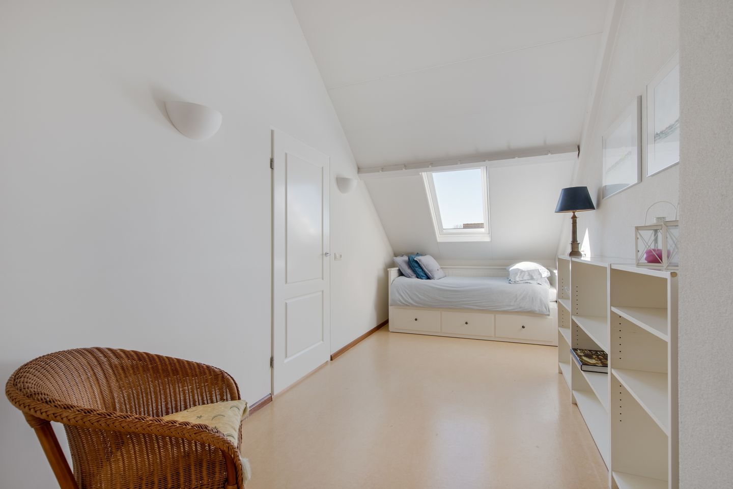 Photo 25 of Seevank 194