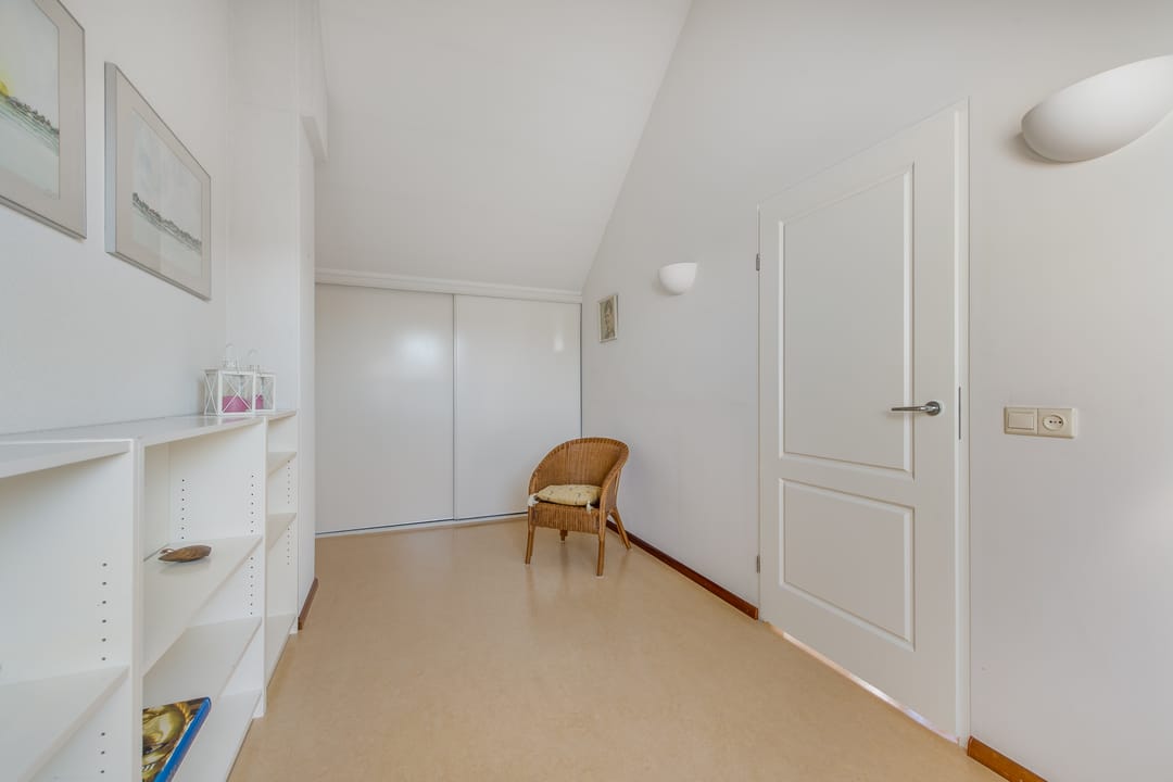 Photo 26 of Seevank 194