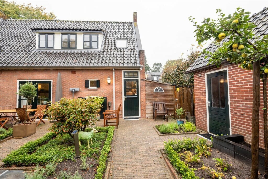 Photo 39 of Bij den Toren 20