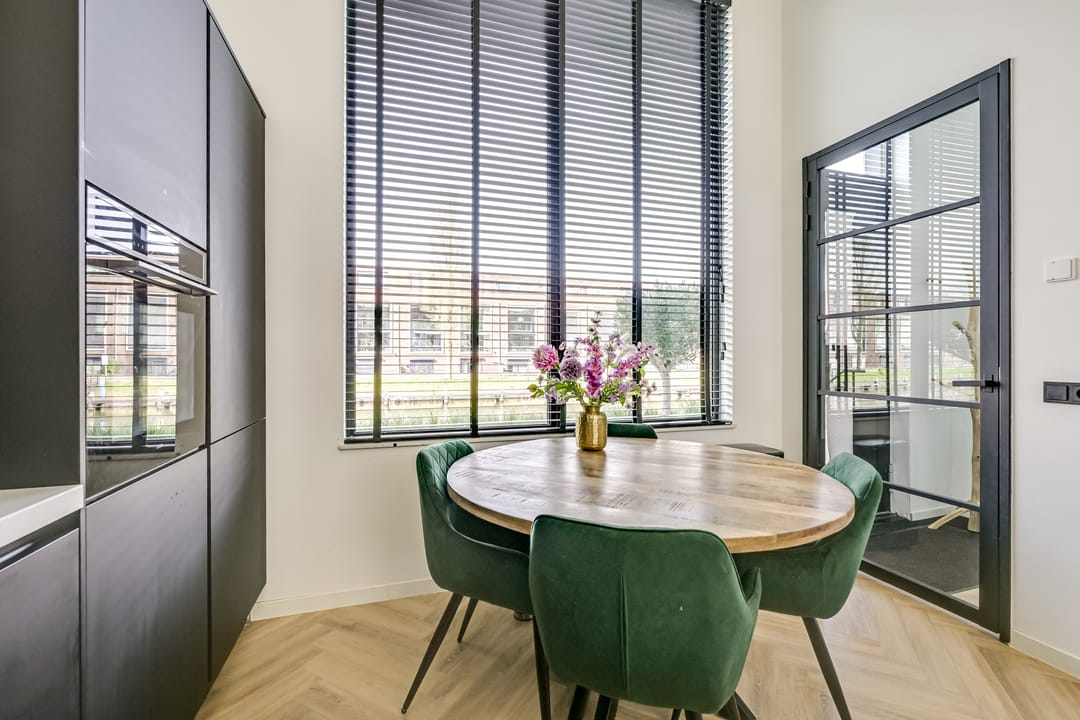Photo 13 of Sluiseiland-Zuid 80
