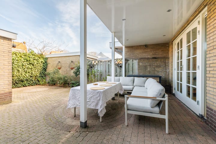 Foto 3 van Leeuwerikweg 6