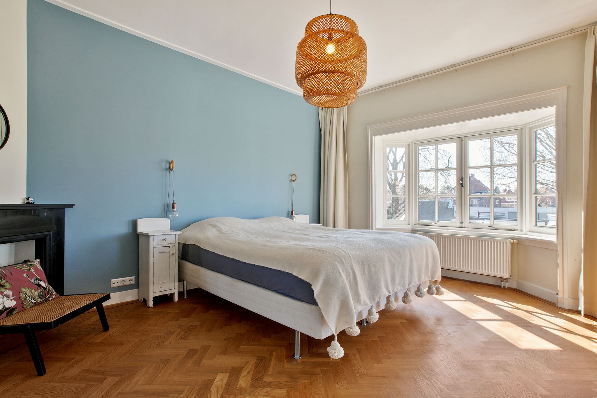 Characterful 1920s Semi-Detached Home with Sunny Garden in Bussum — 24