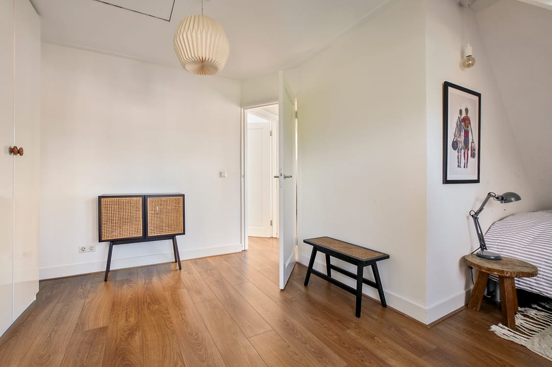 Characterful 1920s Semi-Detached Home with Sunny Garden in Bussum — 42