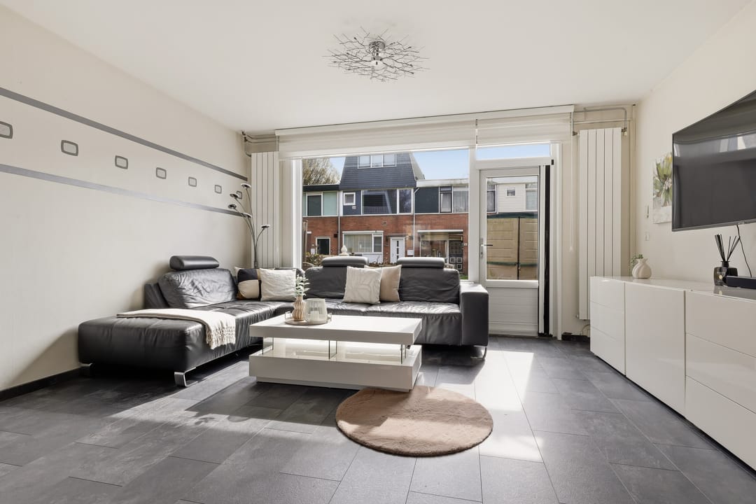 Photo 2 of Clusiusstraat 68