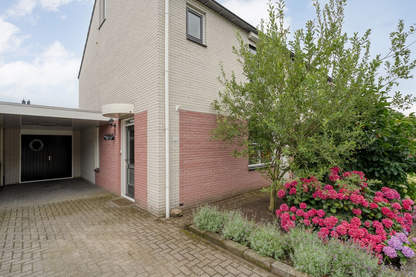 Foto 5 van Boterbloem 132