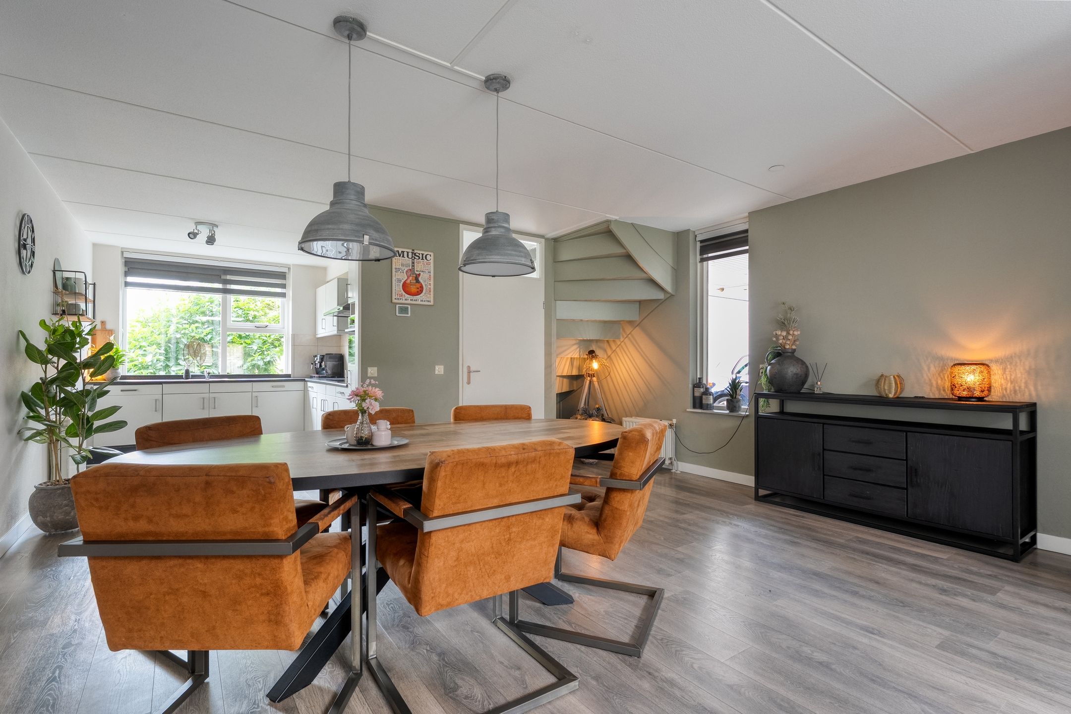 Foto 15 van Boterbloem 132