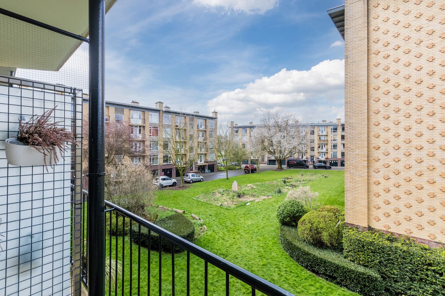 Foto 34 van Tolsteegplantsoen 49-1